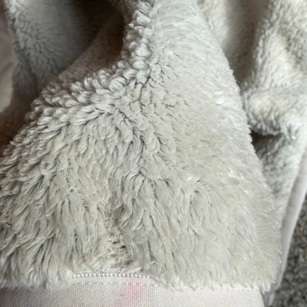 The North Face Kids White Jacket with Hood